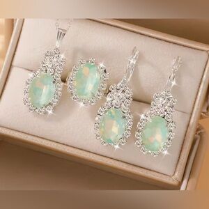 Elegant Silver and Green Jewelry Set